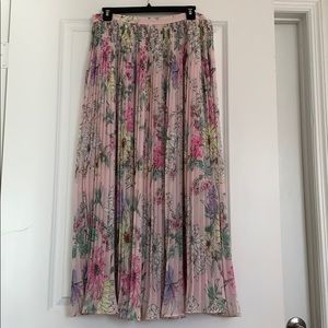 Floral Pleated Maxi Skirt